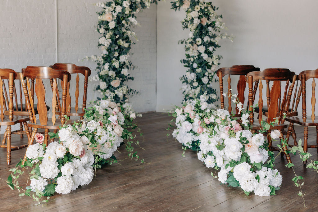 The Abigail Aisle Flowers