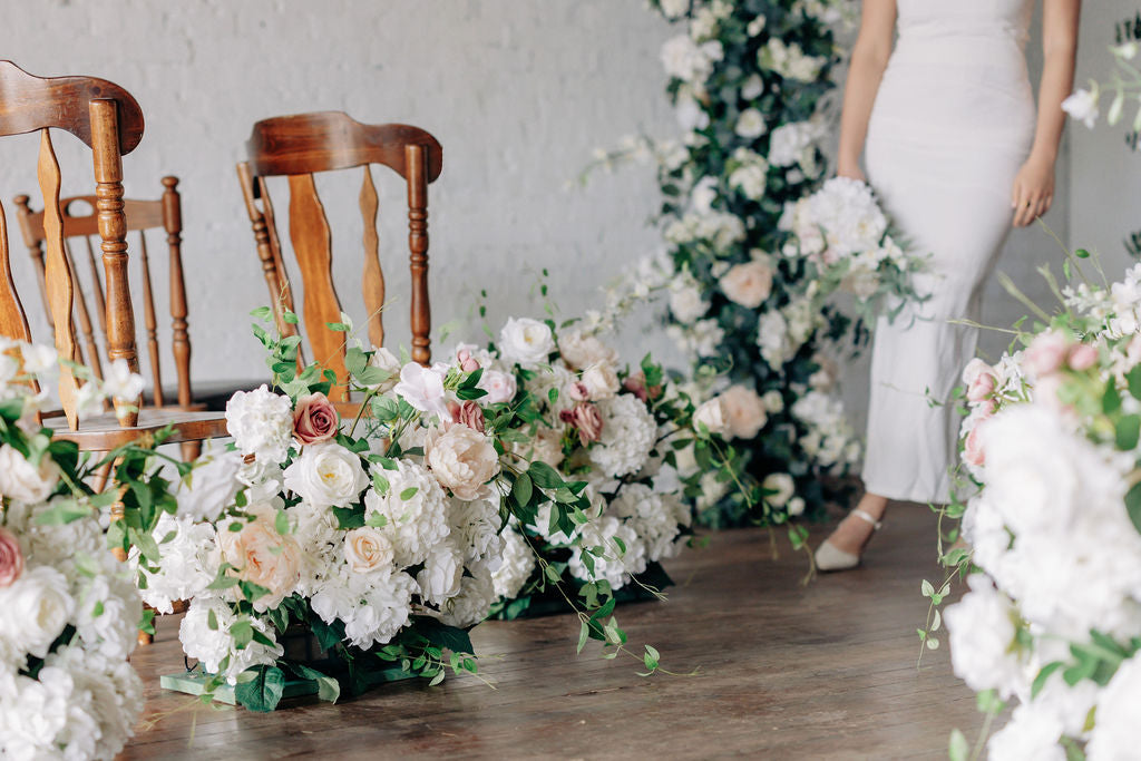 The Abigail Aisle Flowers