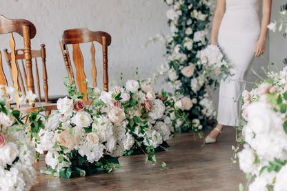 The Abigail Aisle Flowers